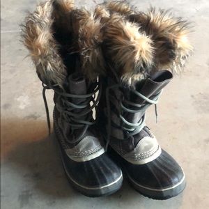 Sorel Joan of Arc Snowboot